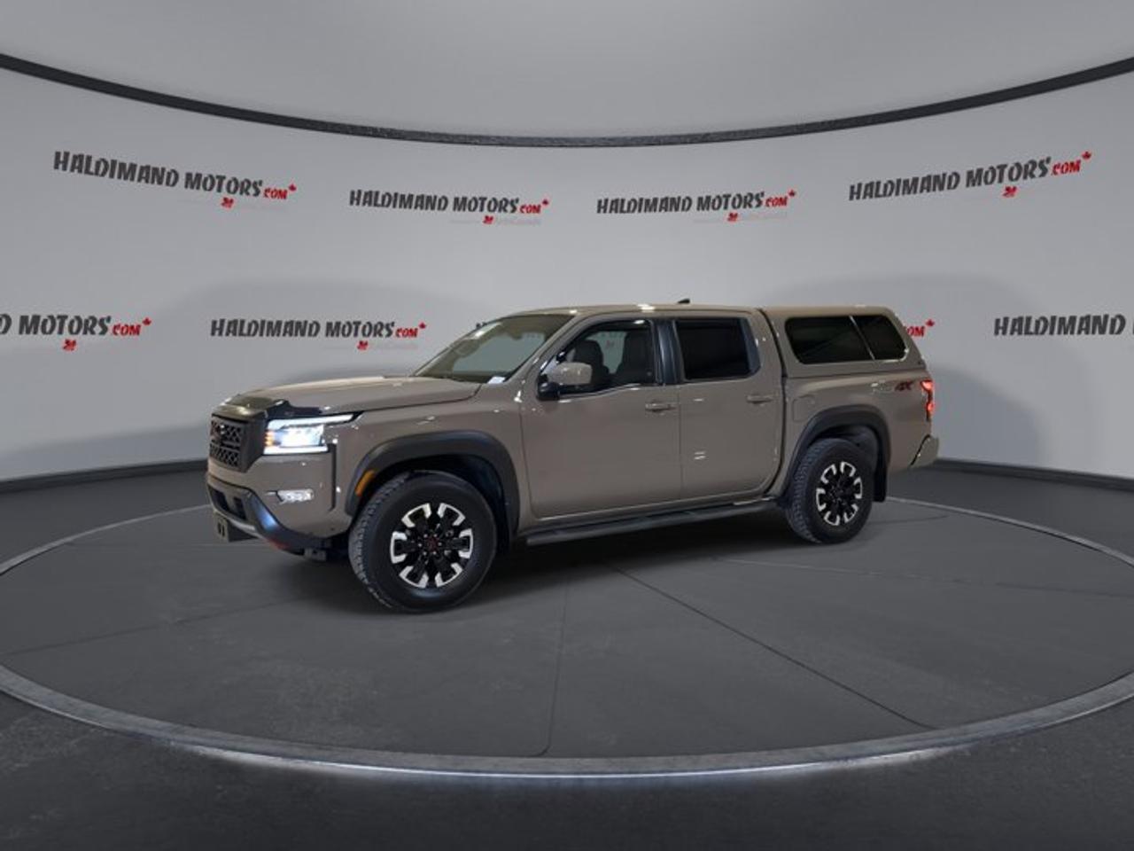 2024 Nissan Frontier PRO-4X Crew Cab 4x4 | 360 Camera | Remote Start | Heated Steering Wheel Photo3