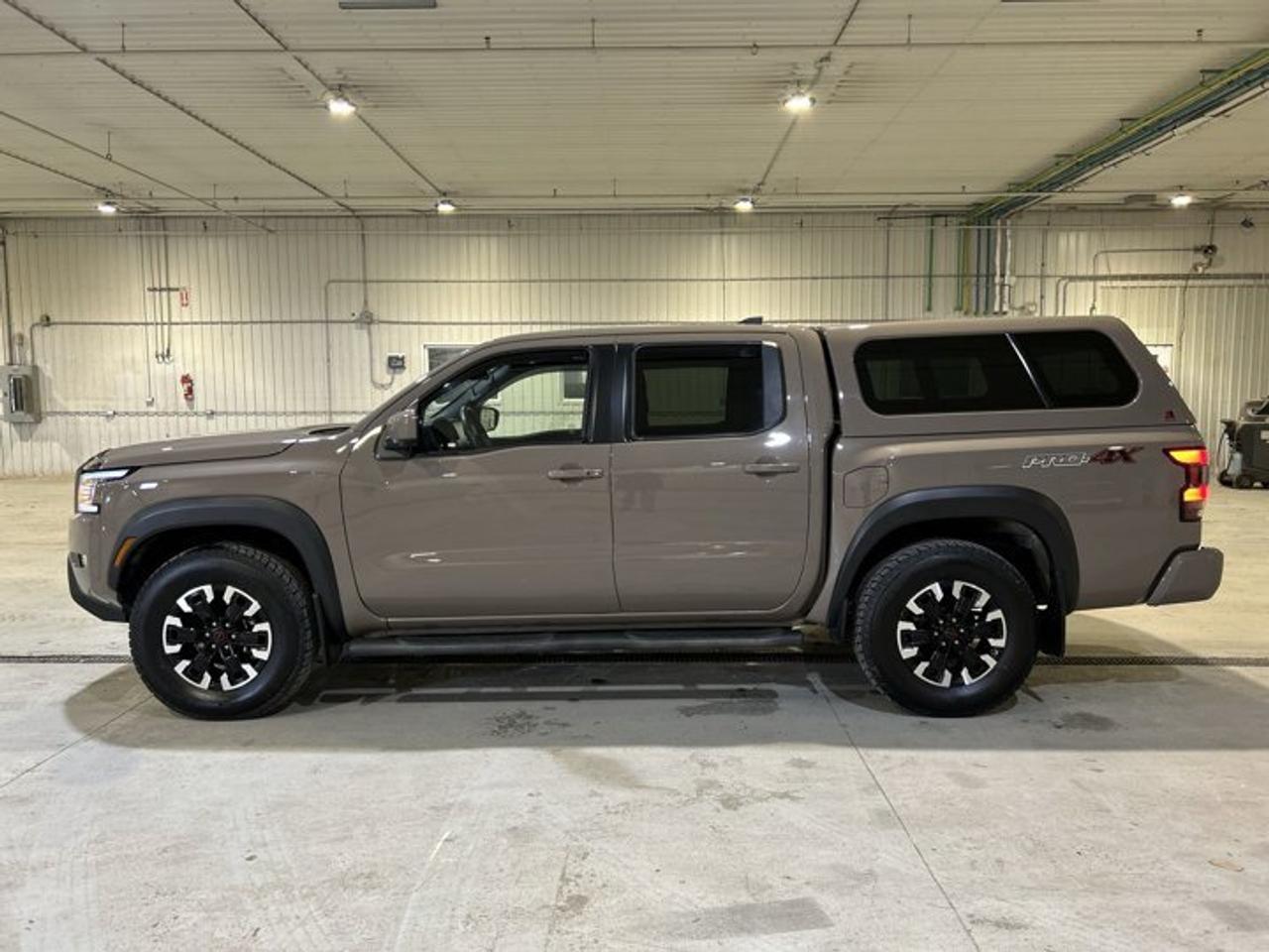 2024 Nissan Frontier PRO-4X Crew Cab 4x4 | 360 Camera | Remote Start | Heated Steering Wheel Photo