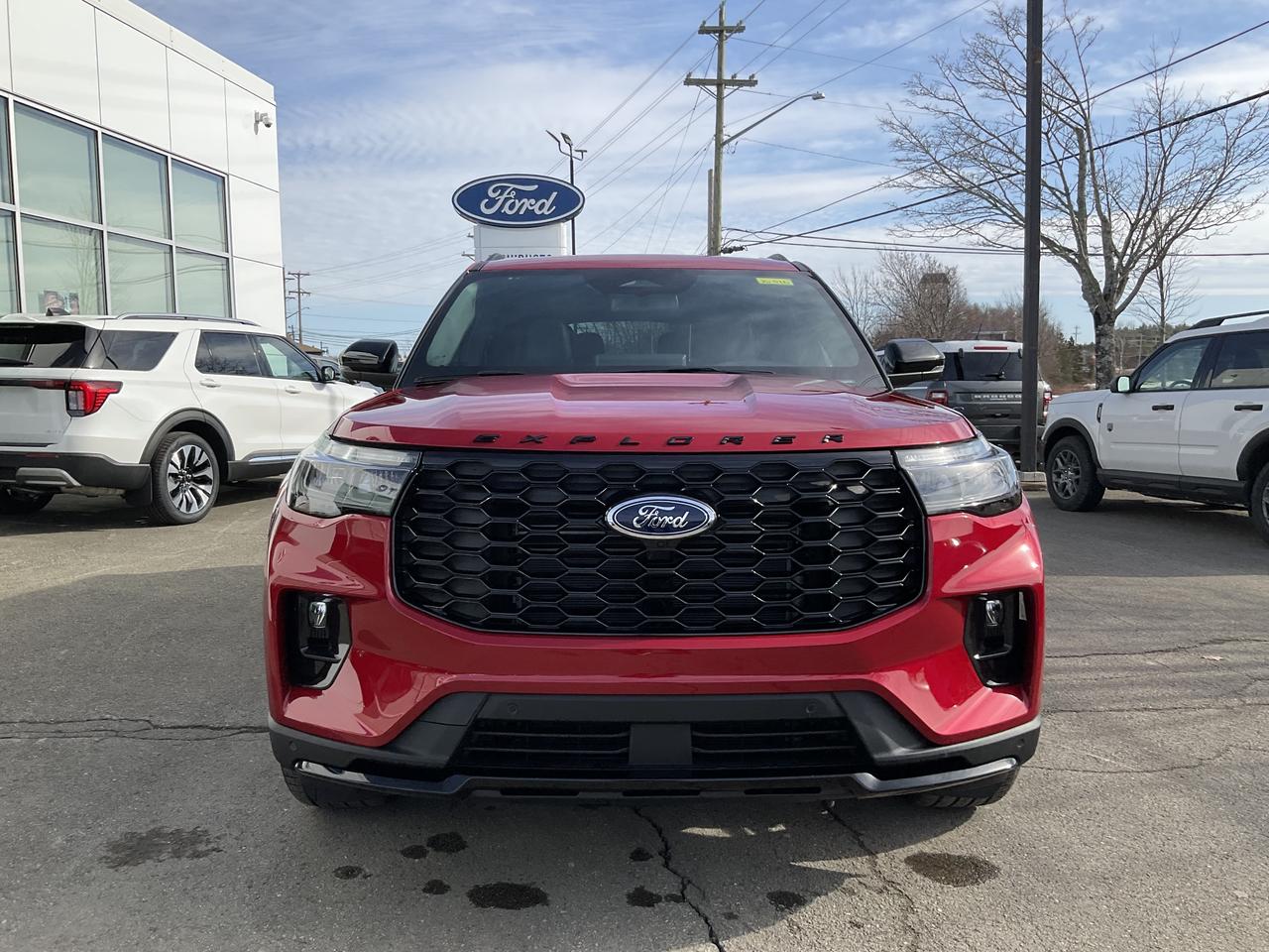 2026 Ford Explorer ST-Line Photo1