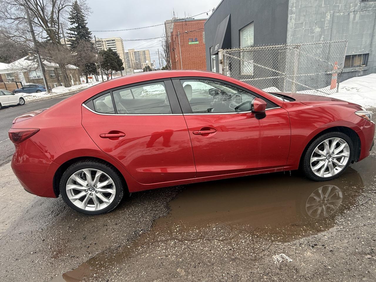2016 Mazda MAZDA3 GT Photo