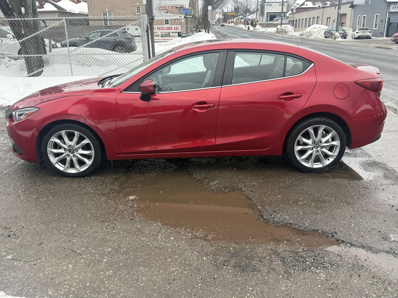 2016 Mazda MAZDA3 GT Photo