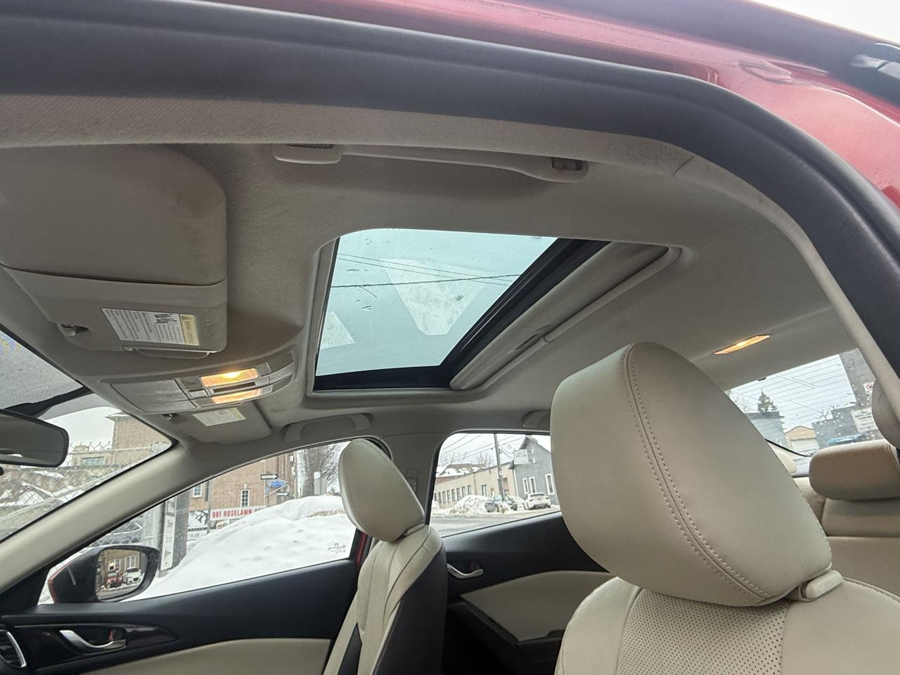 2016 Mazda MAZDA3 GT Photo