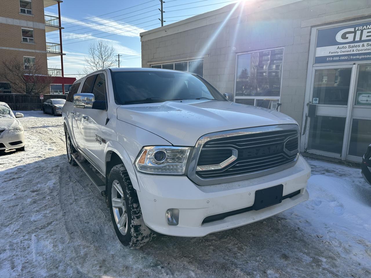 2015 RAM 1500 4WD Crew Cab 140.5" Laramie Ltd 2.0 - Photo #1