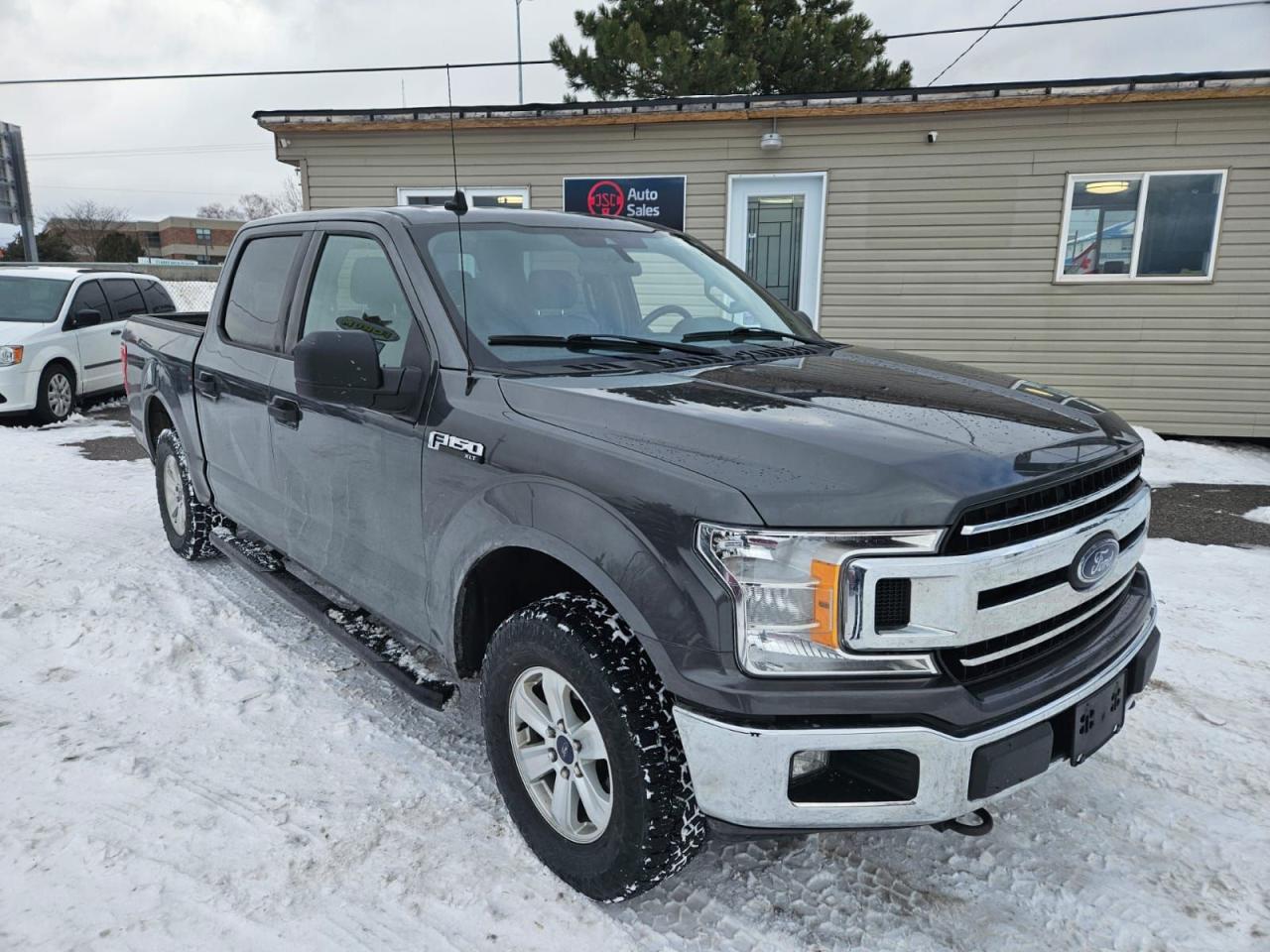 2020 Ford F-150 XLT - Photo #1