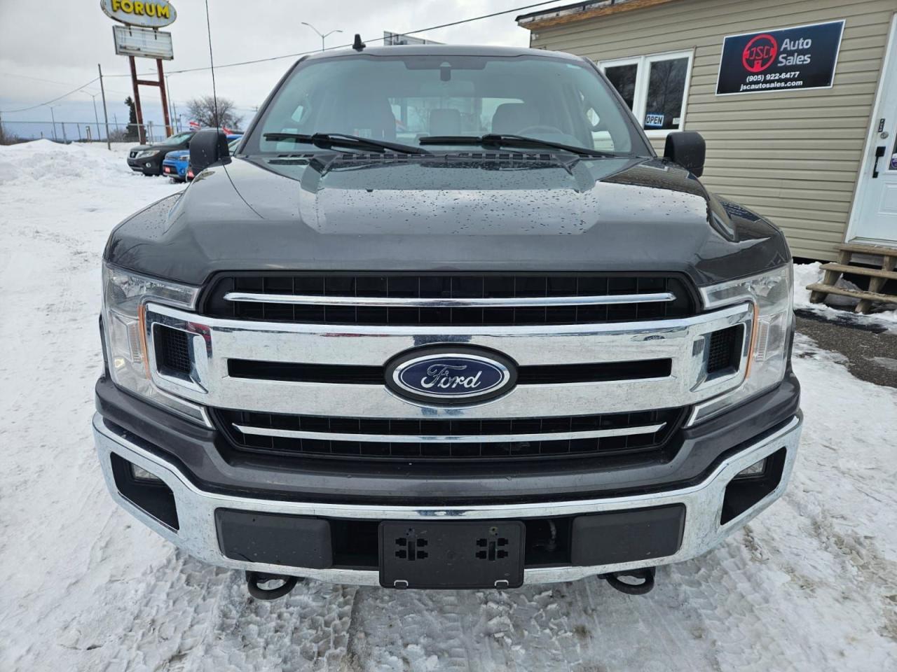 2020 Ford F-150 XLT Photo