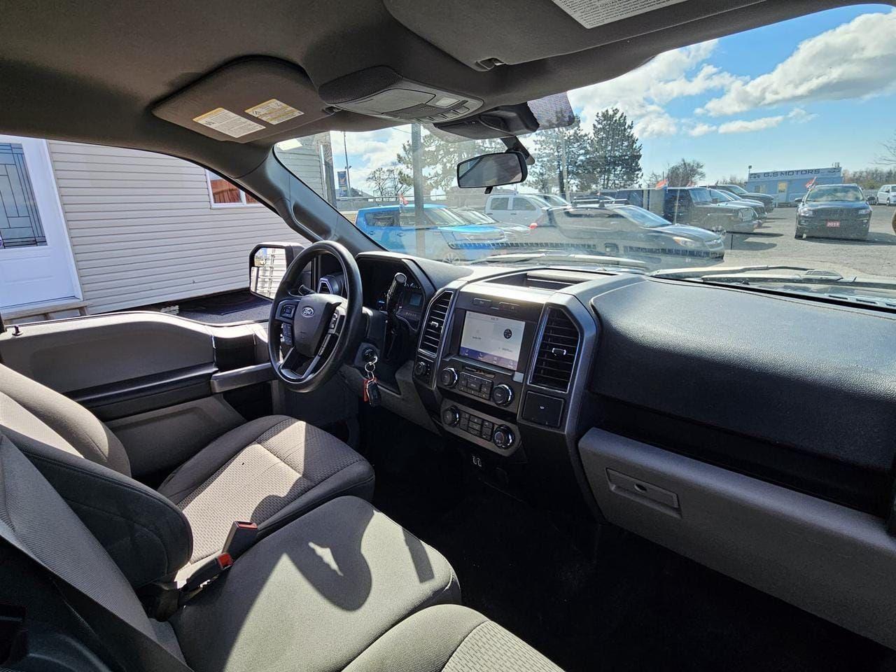 2020 Ford F-150 XLT 4WD SuperCrew 5.5' Box Photo