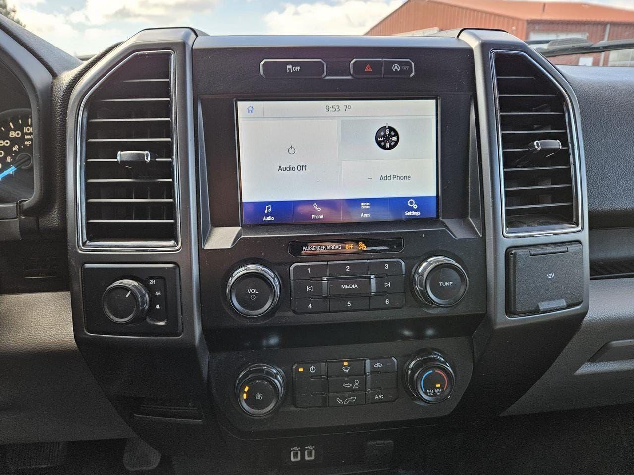 2020 Ford F-150 XLT 4WD SuperCrew 5.5' Box Photo