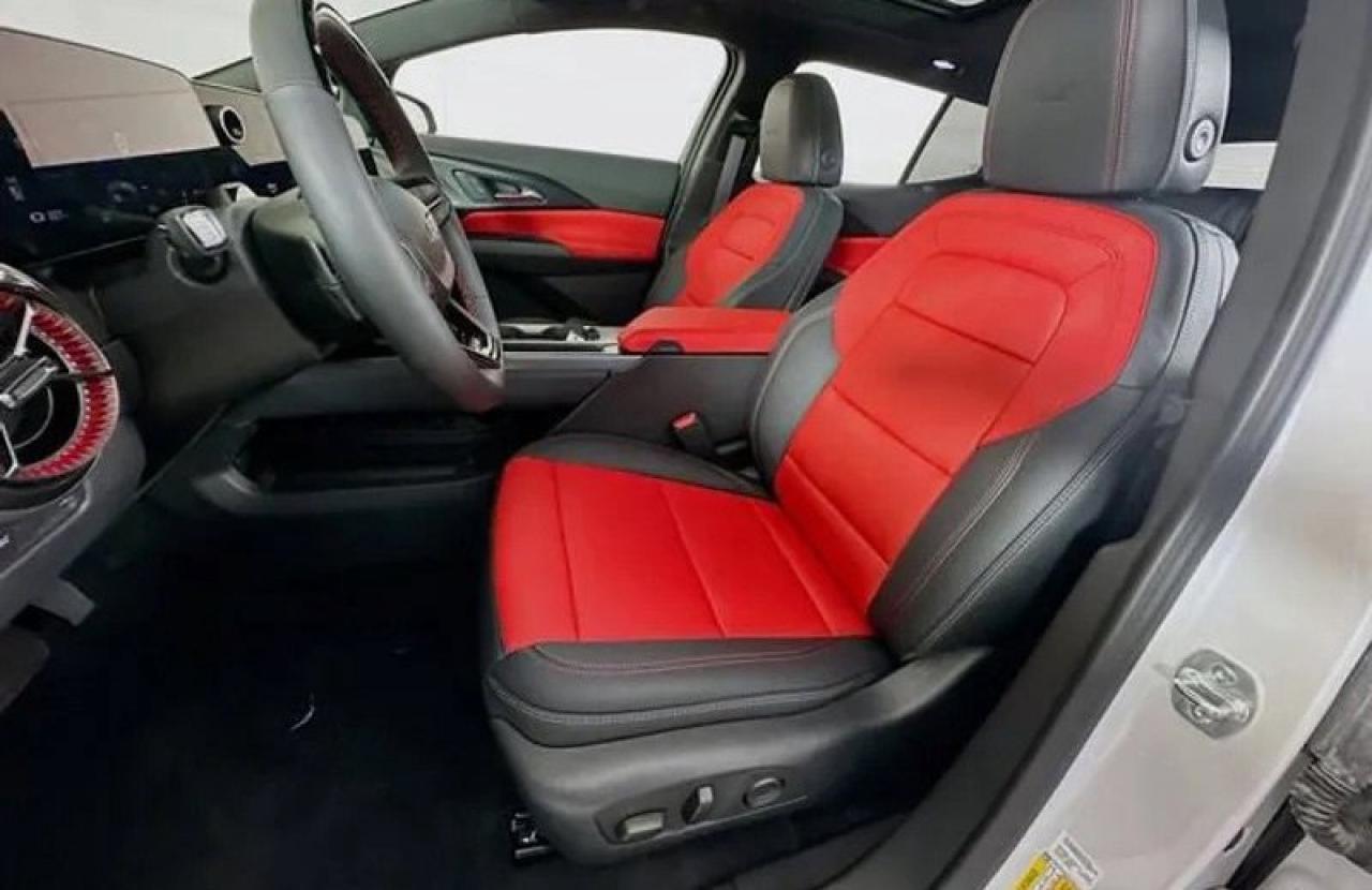 2025 Chevrolet Equinox EV RS Photo