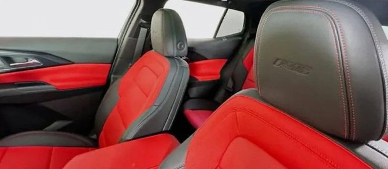 2025 Chevrolet Equinox EV RS Photo