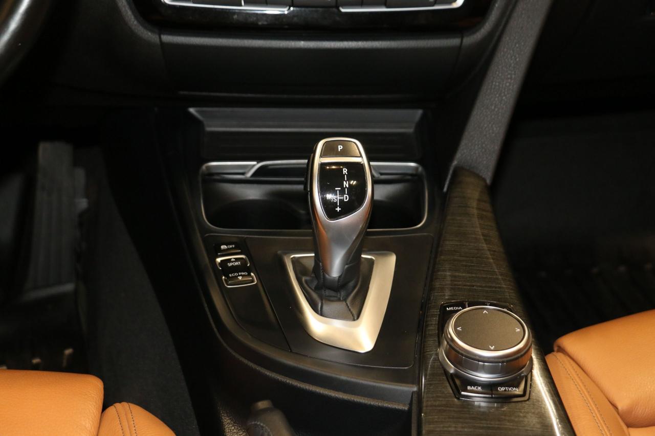 2018 BMW 3 Series 340i xDrive - MPKG|SUNROOF|NAVI|CAMERA Photo