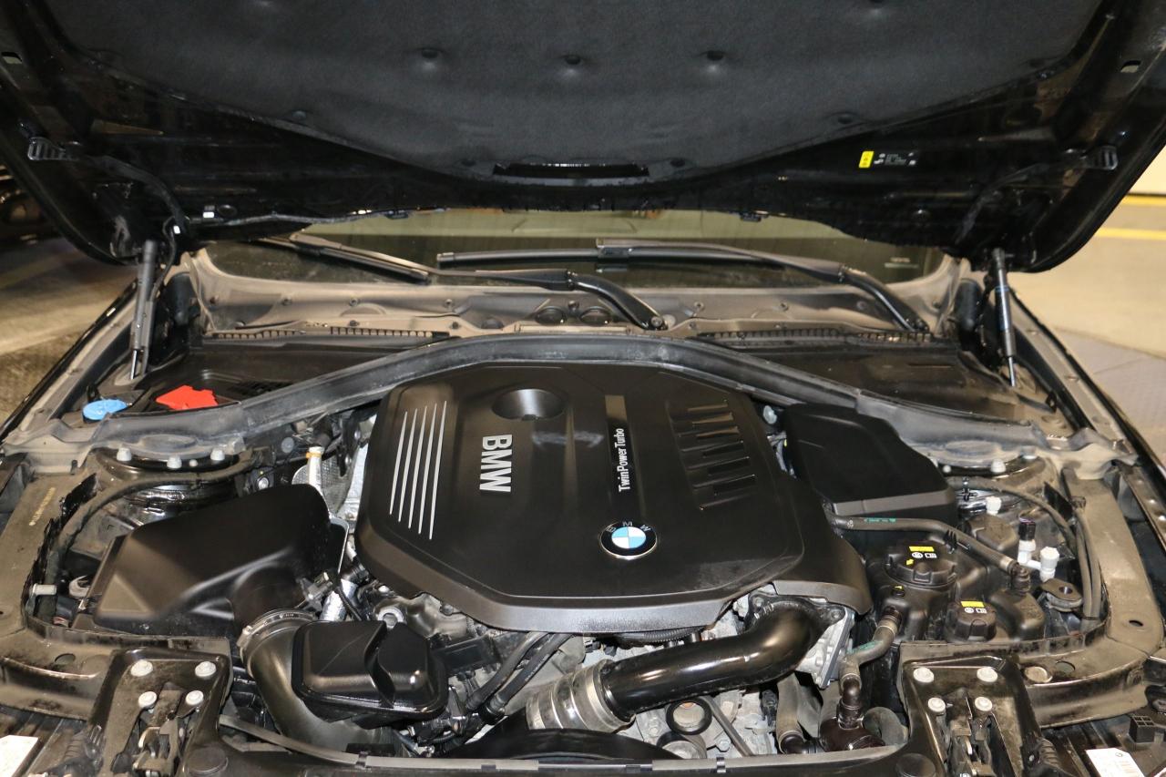 2018 BMW 3 Series 340i xDrive - MPKG|SUNROOF|NAVI|CAMERA Photo