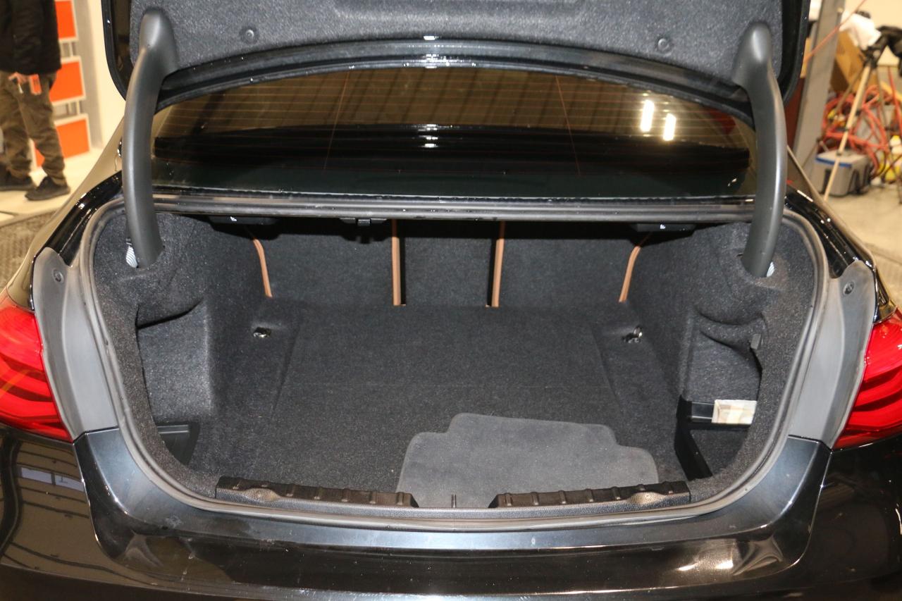 2018 BMW 3 Series 340i xDrive - MPKG|SUNROOF|NAVI|CAMERA Photo