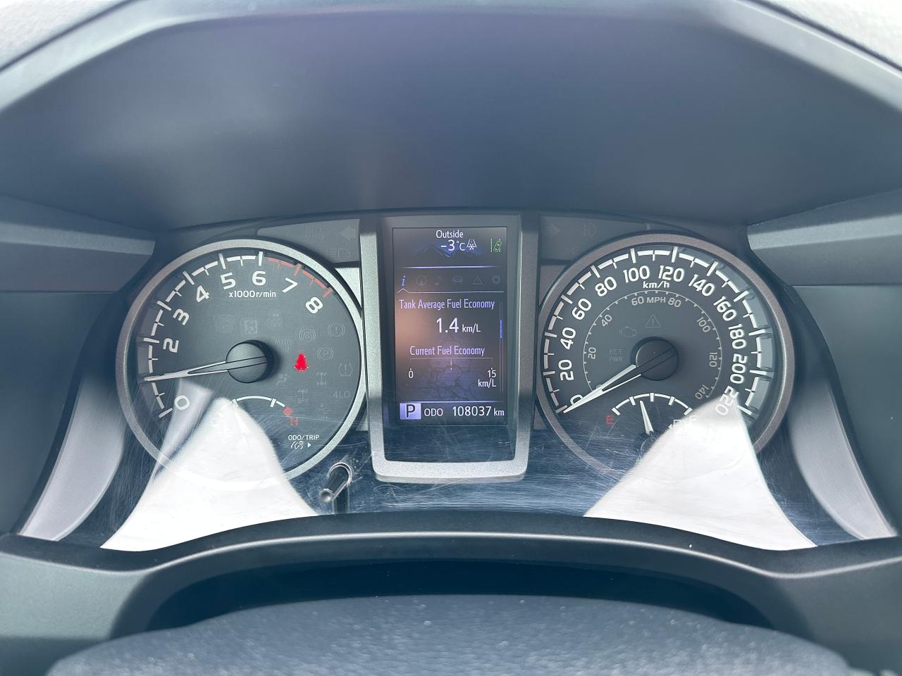 2019 Toyota Tacoma SR5 4X4 LB HTD Cloth NAV Bluetooth XM Alloys RvCam Photo