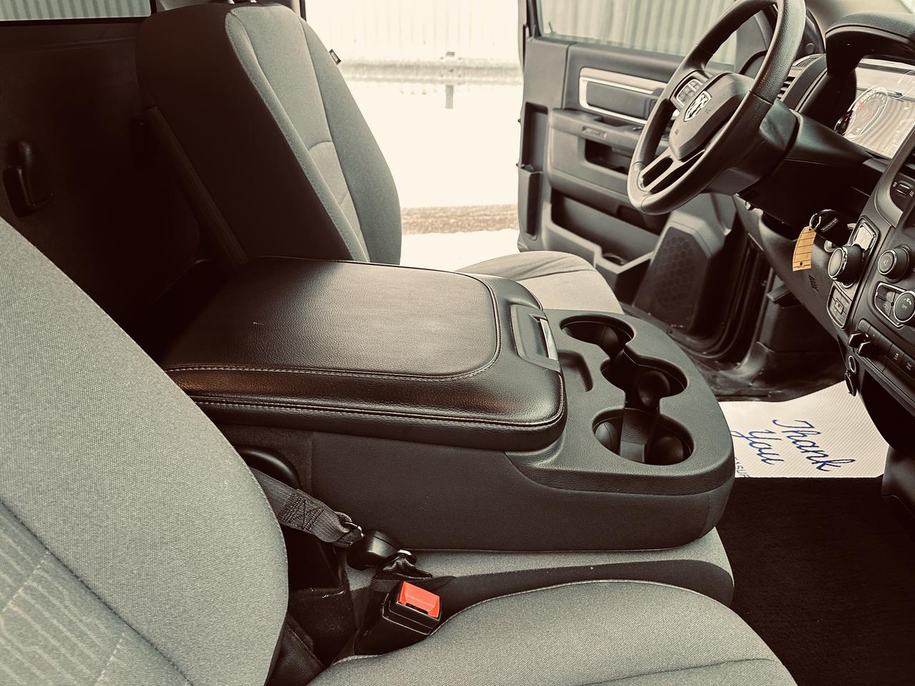 2023 RAM 1500 Classic Tradesman 4x4 Reg Cab 8' Box 5.7 L ( SOLD UNIT ) Photo