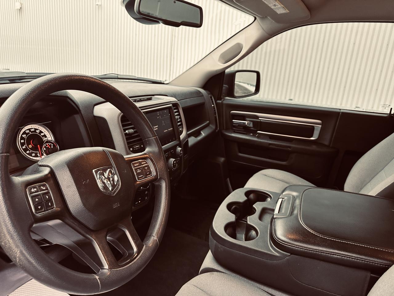 2023 RAM 1500 Classic Tradesman 4x4 Reg Cab 8' Box 5.7 L ( SOLD UNIT ) Photo