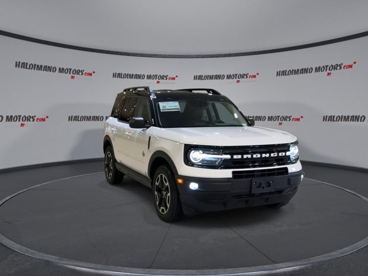 2024 Ford Bronco Sport Outer Banks 4x4 | One owner | No accidents Photo