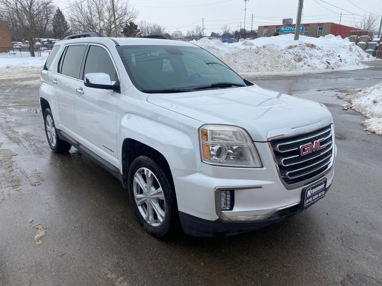 2017 GMC Terrain SLE Photo3