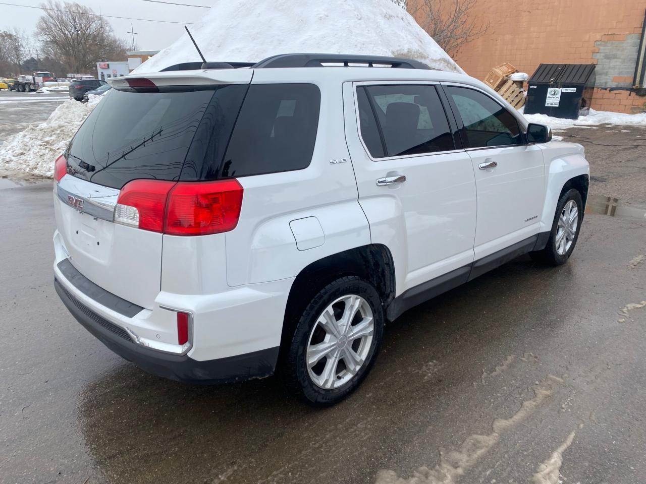 2017 GMC Terrain SLE Photo