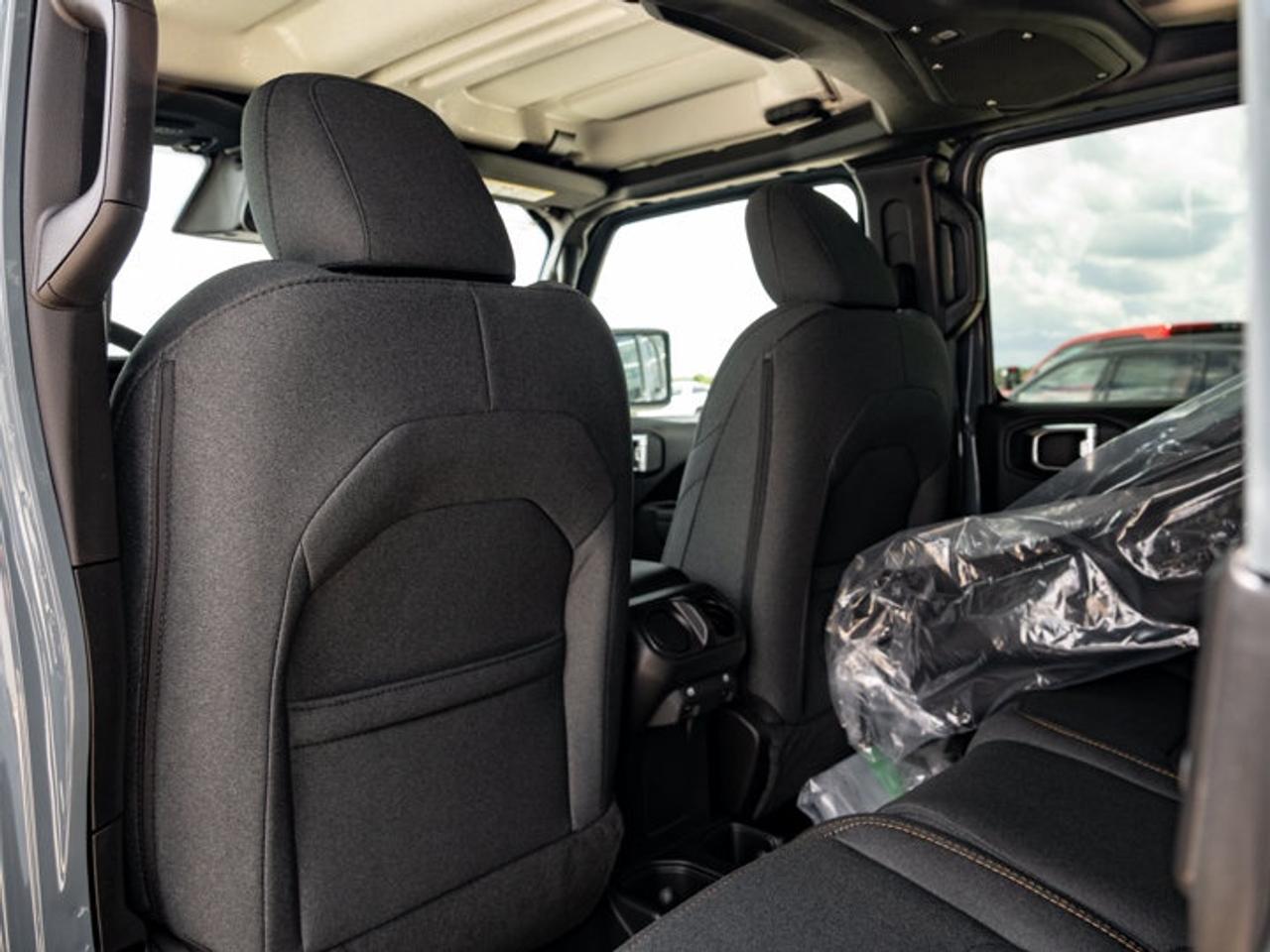 2026 Jeep Gladiator NightHawk Photo