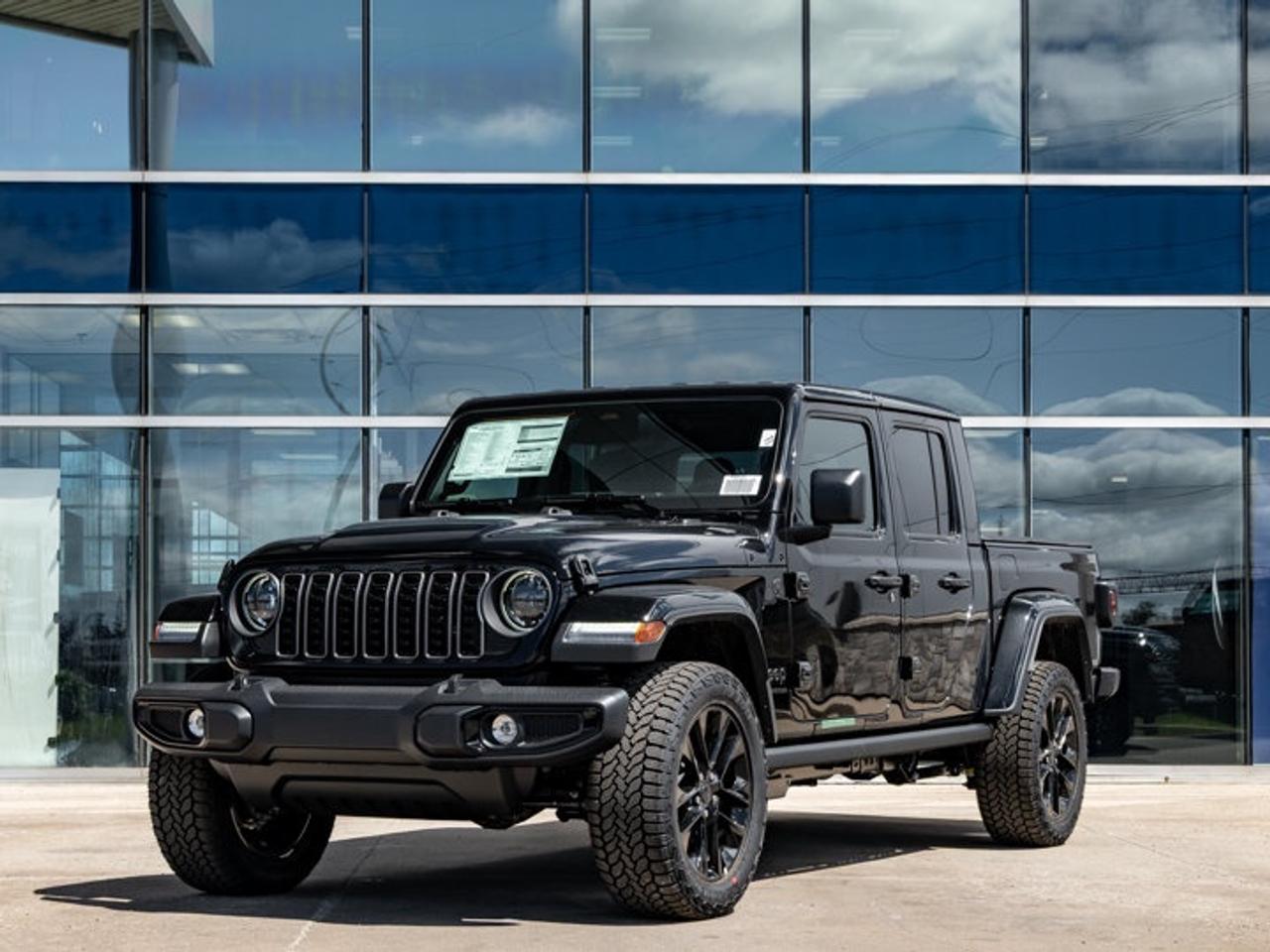 2026 Jeep Gladiator NightHawk Photo