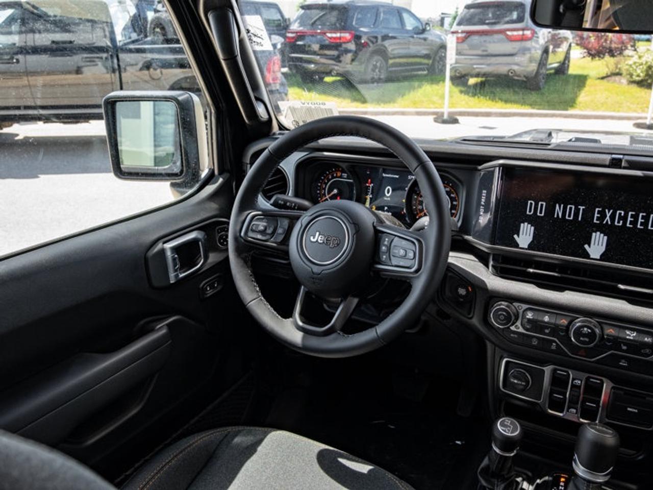 2026 Jeep Gladiator NightHawk Photo