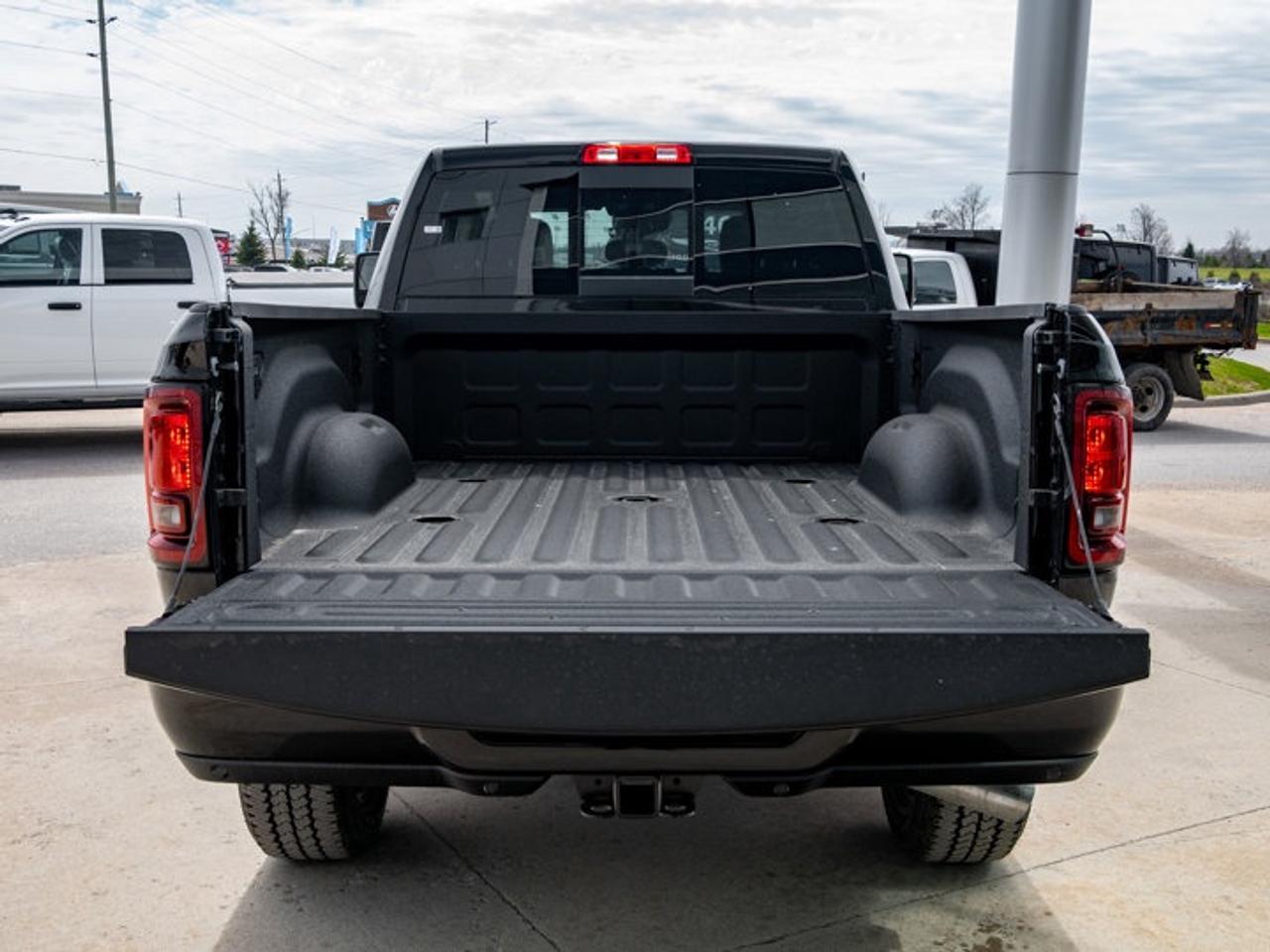 2026 RAM 2500 Black Express Photo
