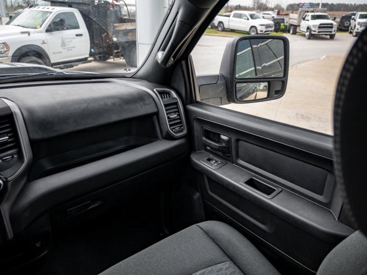 2026 RAM 2500 Black Express Photo