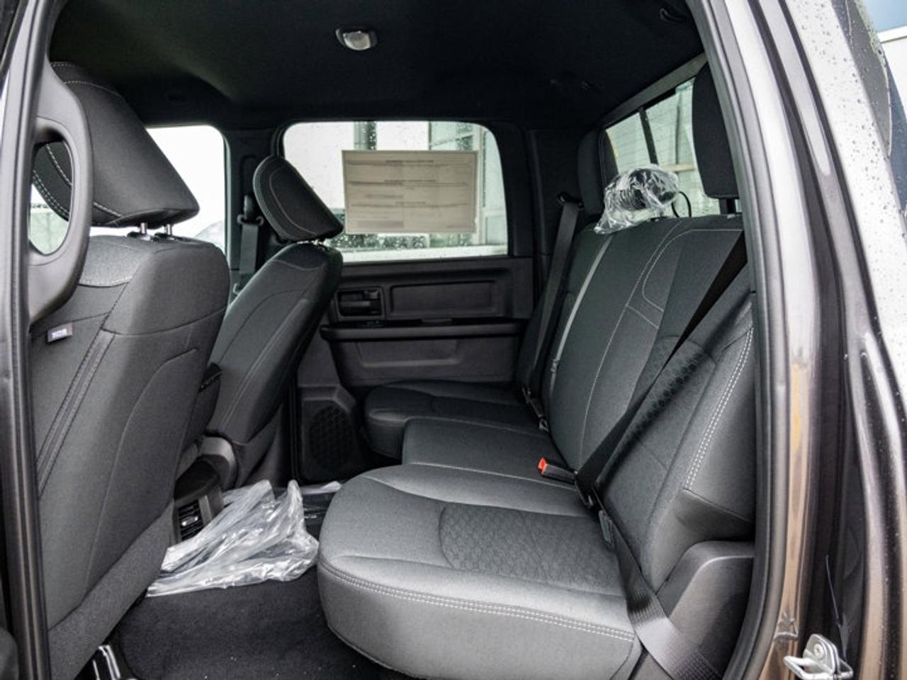 2026 RAM 2500 Black Express Photo