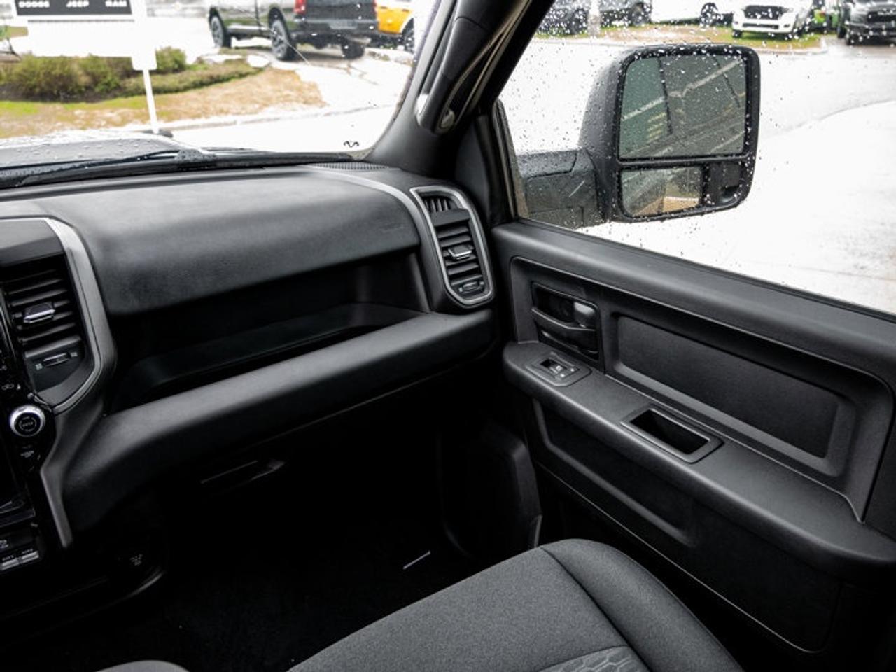 2026 RAM 2500 Black Express Photo