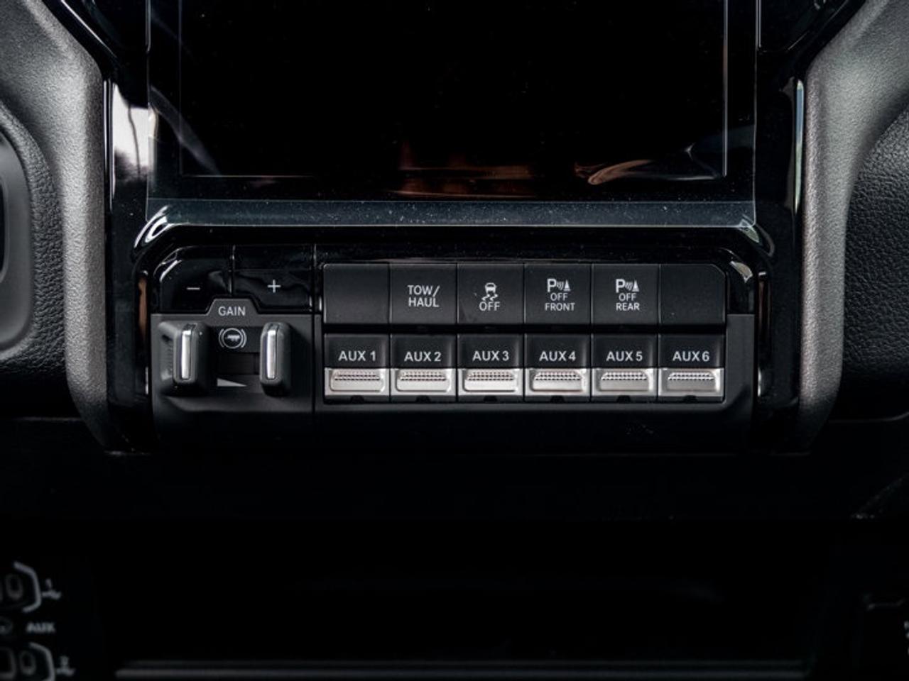2026 RAM 2500 Black Express Photo