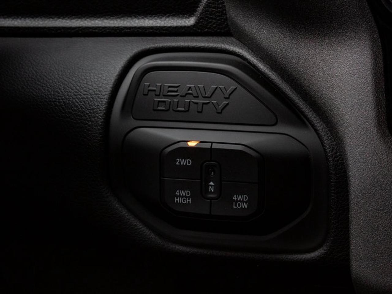 2026 RAM 2500 Black Express Photo