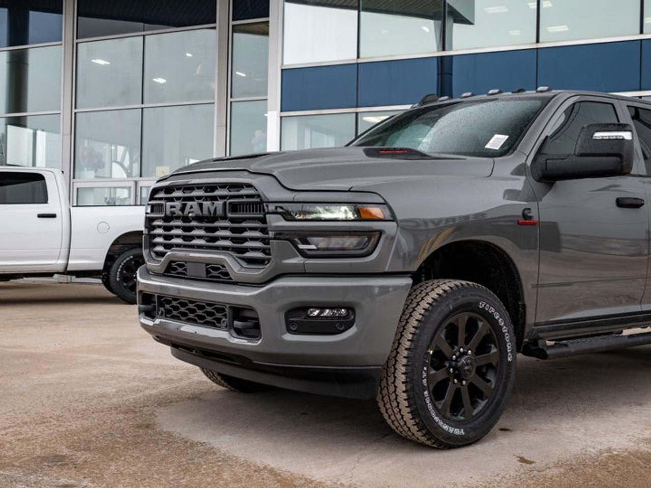 2026 RAM 2500 Black Express Photo