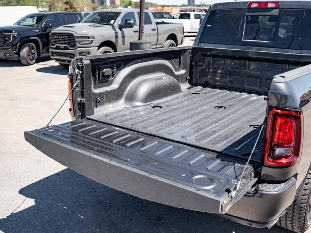 2026 RAM 2500 Black Express Photo