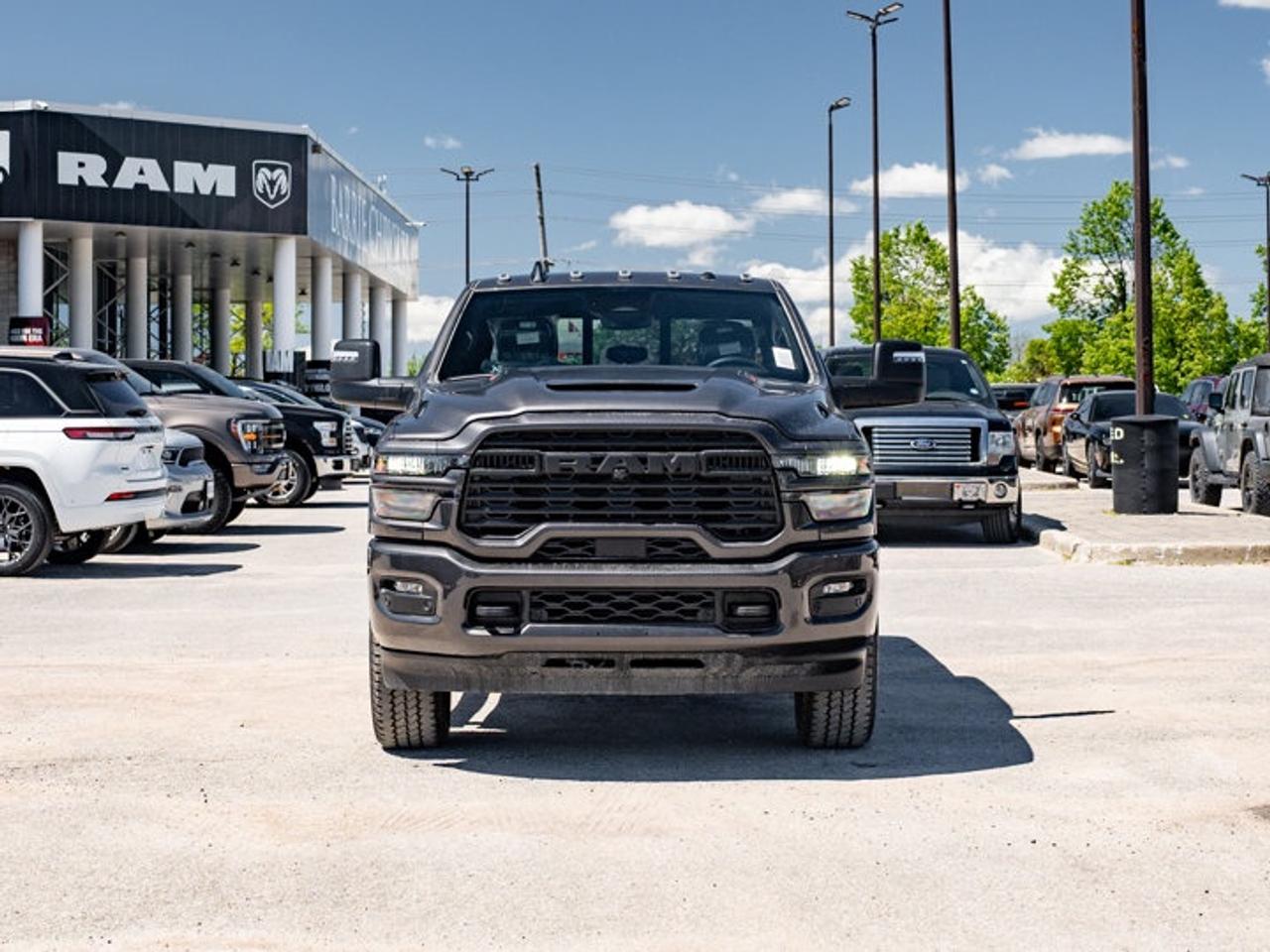 2026 RAM 2500 Black Express Photo