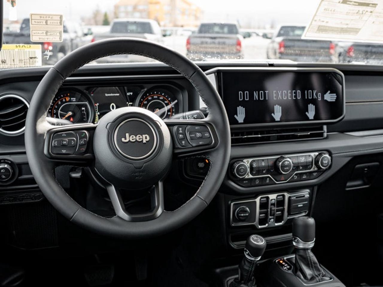 2026 Jeep Gladiator Sahara Photo