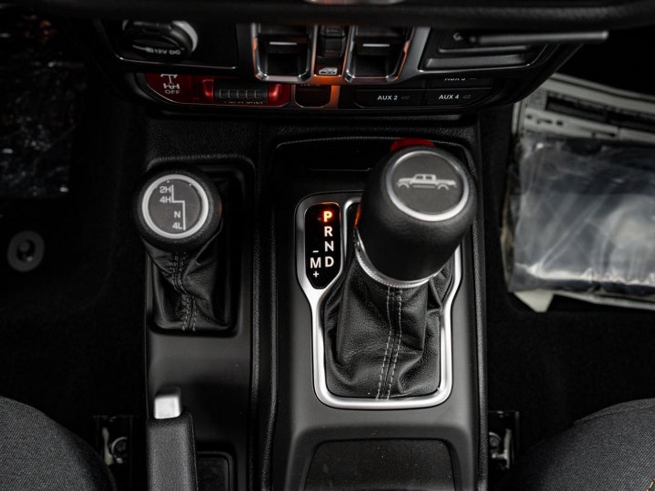 2026 Jeep Gladiator Willys Photo