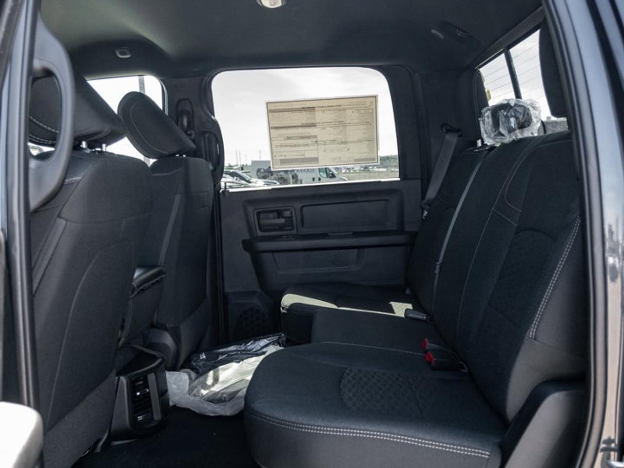 2026 RAM 2500 Black Express Photo