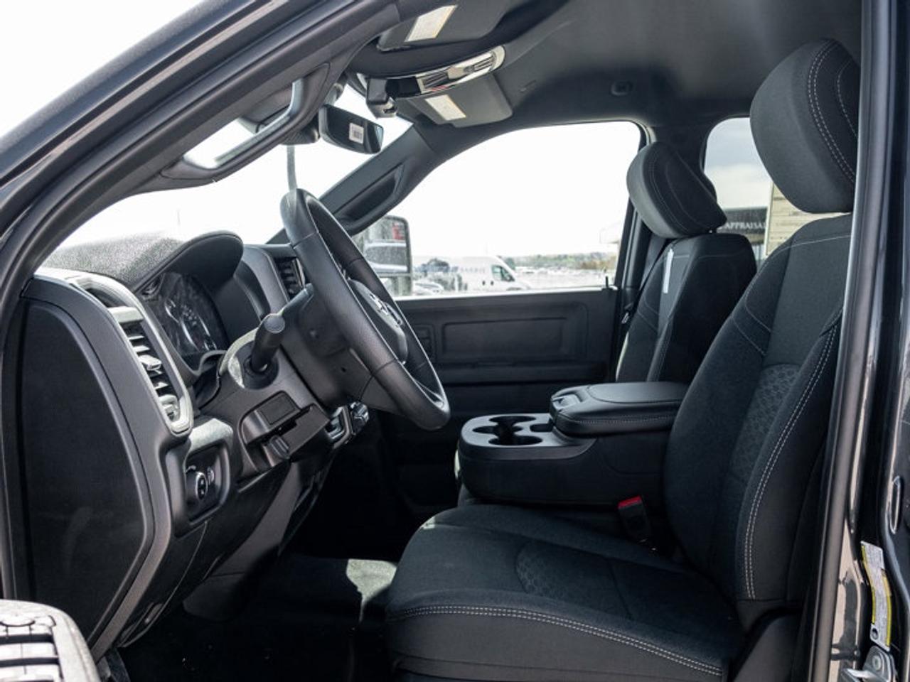 2026 RAM 2500 Black Express Photo
