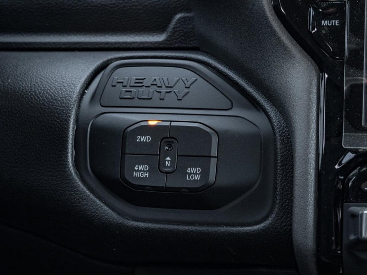 2026 RAM 2500 Black Express Photo
