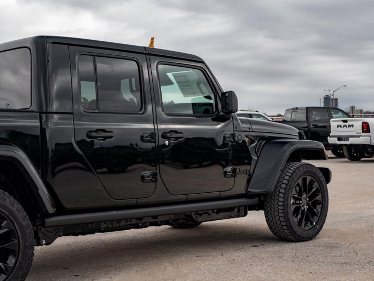 2026 Jeep Gladiator NightHawk Photo