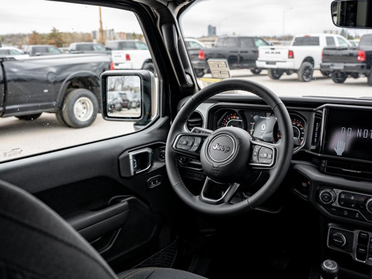 2026 Jeep Gladiator NightHawk Photo
