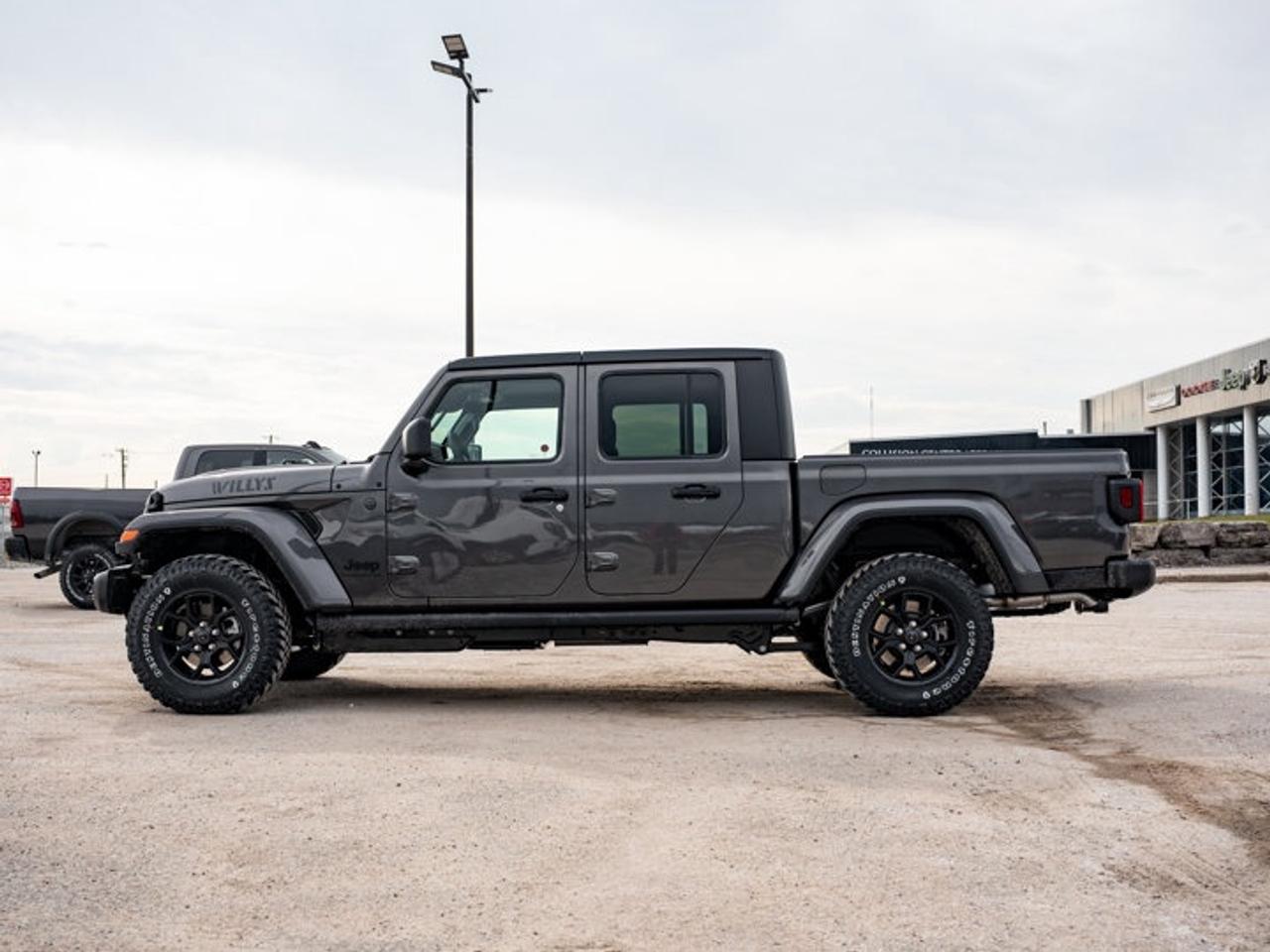 2026 Jeep Gladiator Willys Photo