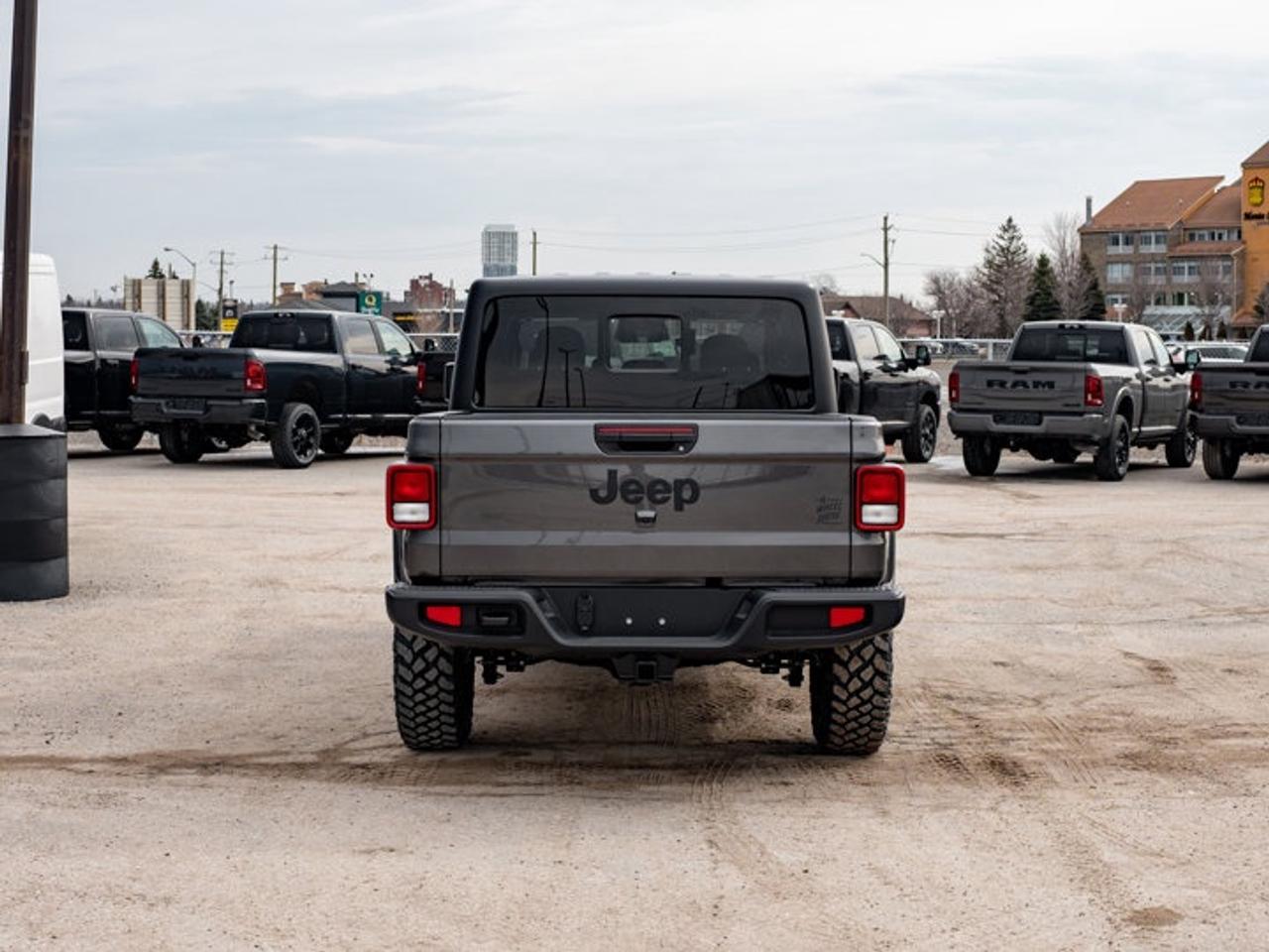 2026 Jeep Gladiator Willys Photo