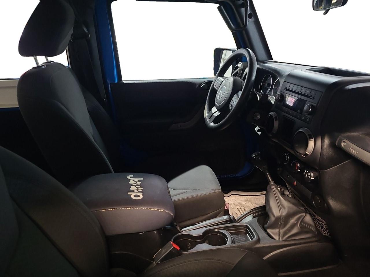 2016 Jeep Wrangler SPORT - Photo #9