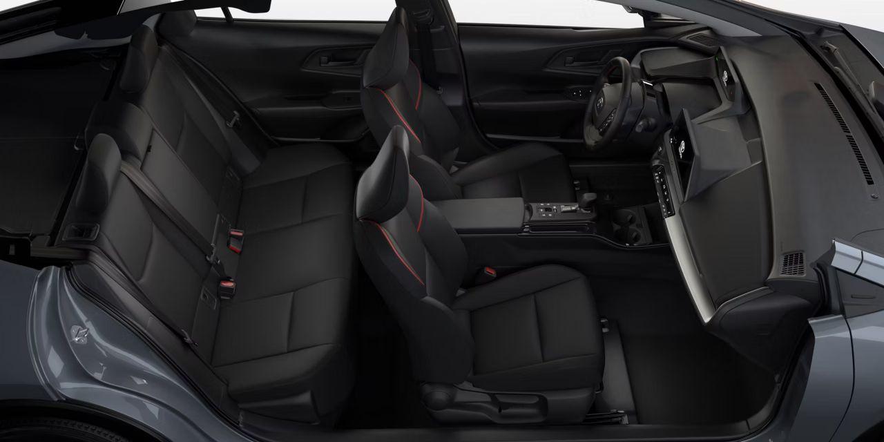 2026 Toyota Prius Plug-In Hybrid SE Photo