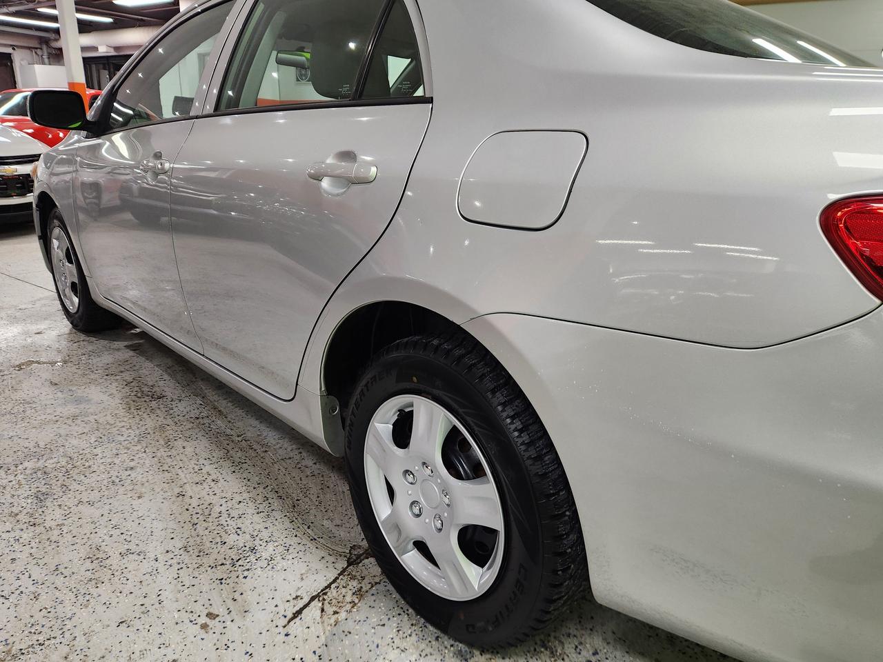 2013 Toyota Corolla CE KEYLESS POWER WINDOWS LOCKS A/C NO ACCIDENTS Photo