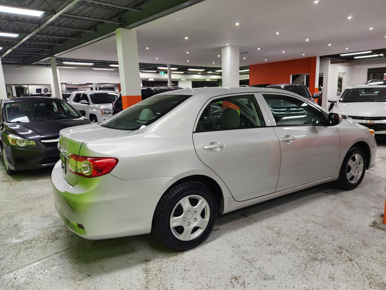 2013 Toyota Corolla CE KEYLESS POWER WINDOWS LOCKS A/C NO ACCIDENTS Photo