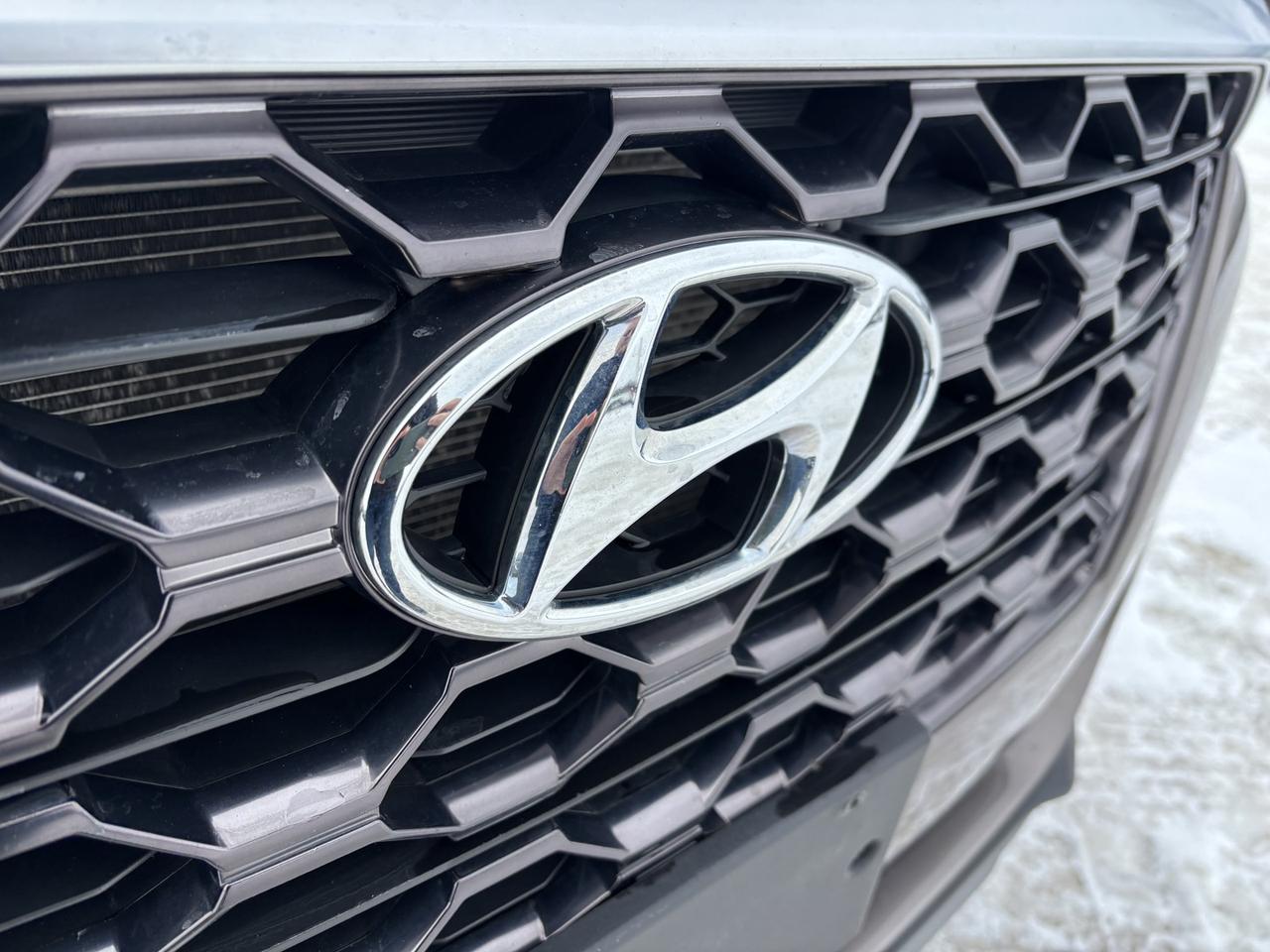 2019 Hyundai Santa Fe Preferred ~Safety included~No Accidents~ Photo