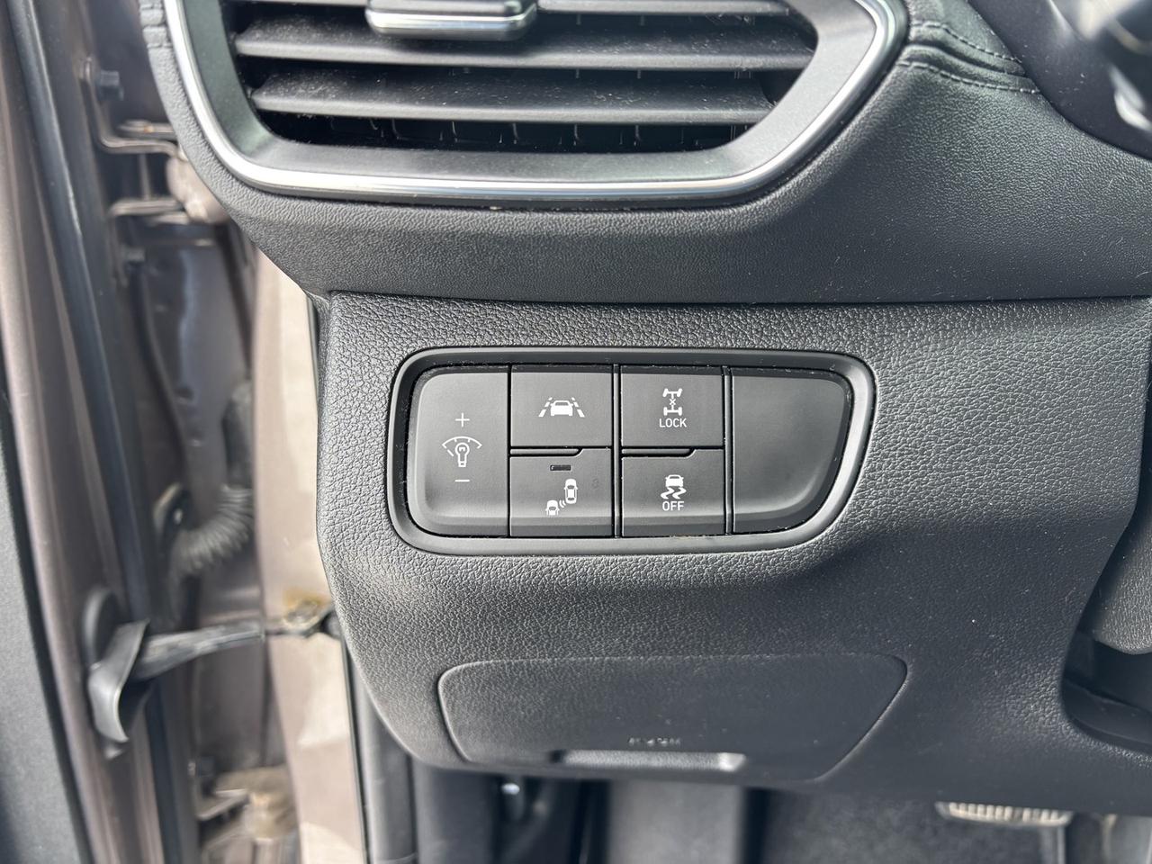 2019 Hyundai Santa Fe Preferred ~Safety included~No Accidents~ Photo