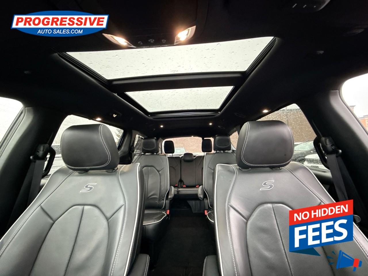 2025 Chrysler Pacifica Limited Photo